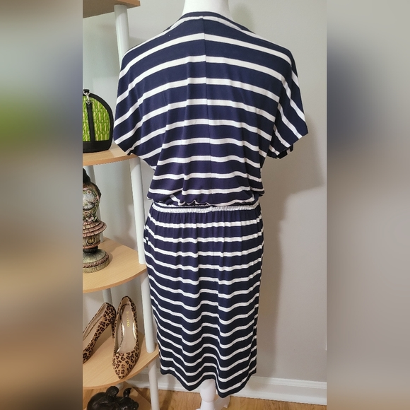 Banana Republic Navy Striped T Shirt Dress with Pockets - XS - Picture 2 of 5